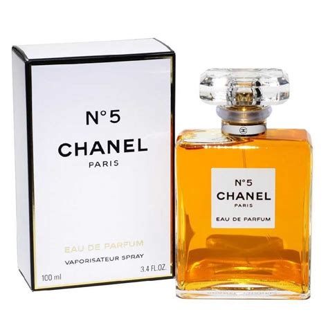 Chanel N°5 Eau de Parfum (100ml) a € 131,20 .